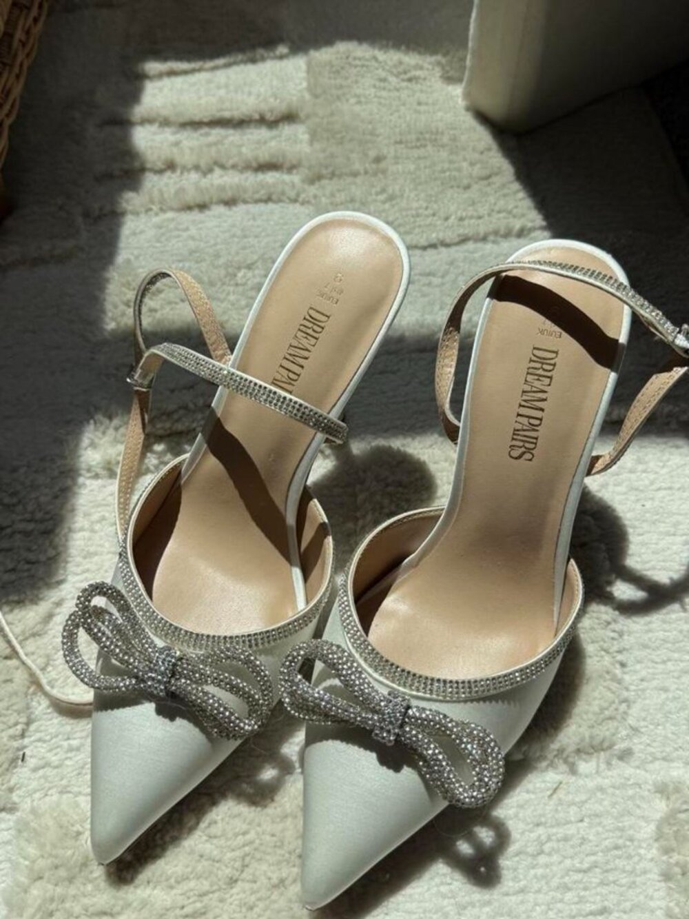 Women's Silver and Grey Courts